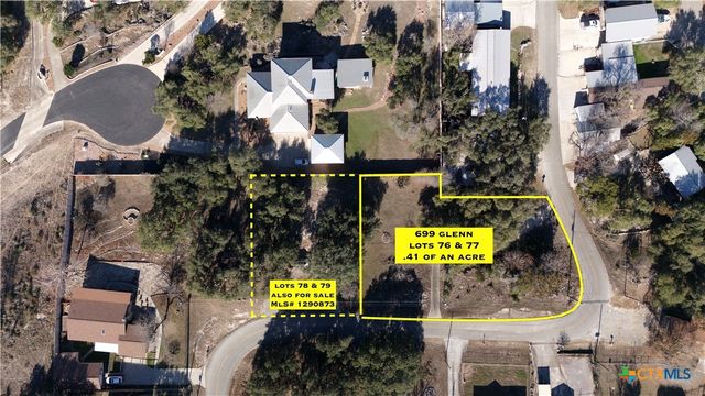 699 Glenn Drive, Canyon Lake, TX 78133