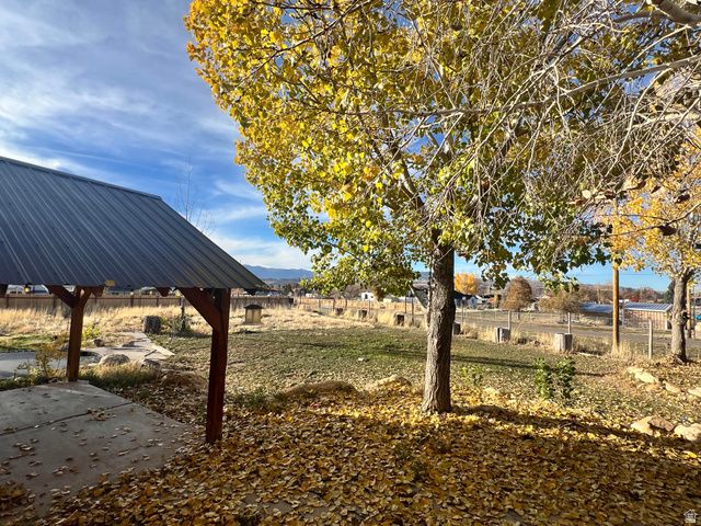 320 S 500 E, Mt Pleasant, UT 84647