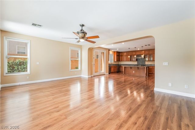 7702 Bear Ridge Street, Las Vegas, NV 89113
