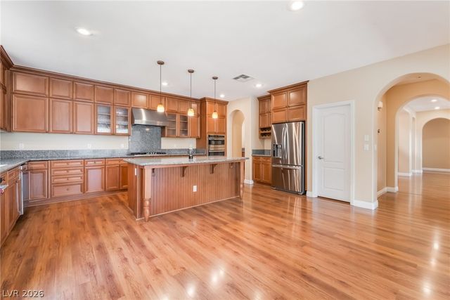 7702 Bear Ridge Street, Las Vegas, NV 89113