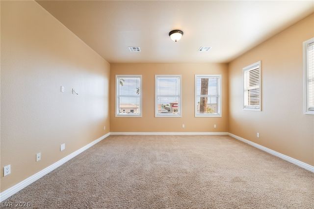 7702 Bear Ridge Street, Las Vegas, NV 89113