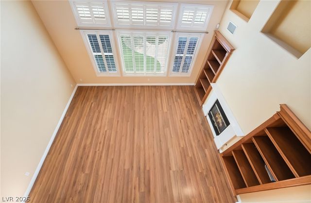 7702 Bear Ridge Street, Las Vegas, NV 89113