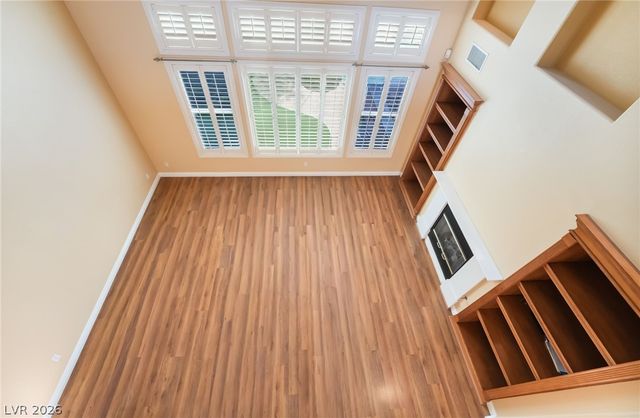 7702 Bear Ridge Street, Las Vegas, NV 89113