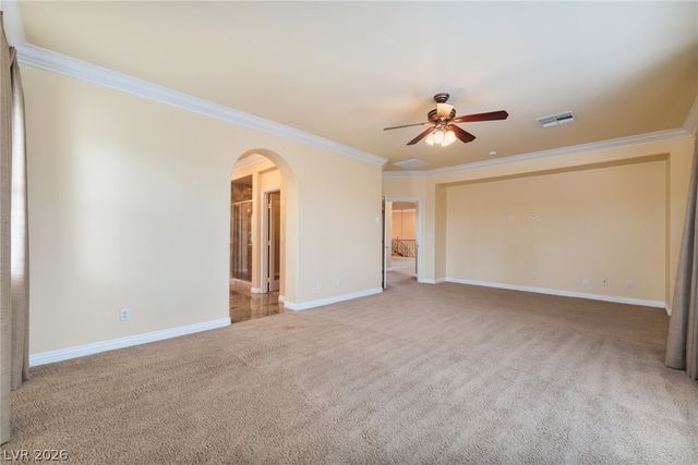 7702 Bear Ridge Street, Las Vegas, NV 89113