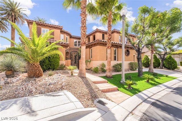 7702 Bear Ridge Street, Las Vegas, NV 89113