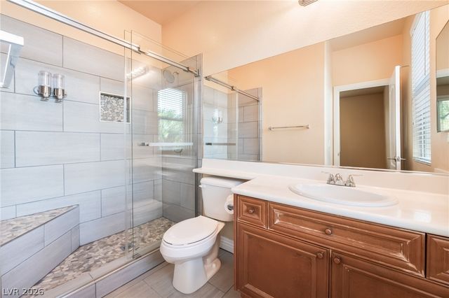 7702 Bear Ridge Street, Las Vegas, NV 89113