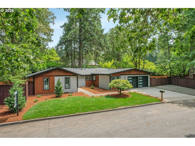 18111 Sw PIONEER Ct, Lake Oswego, OR 97034