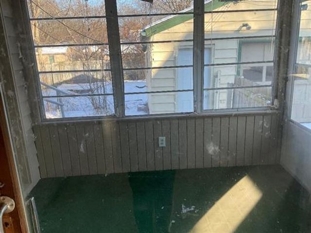 731 James Avenue, Rockford, IL 61107