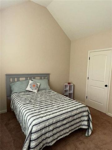 1246 FOXCREEK Drive, Mcdonough, GA 30252