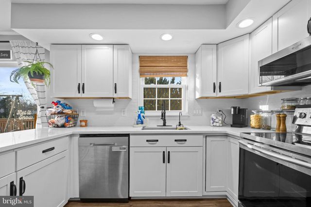 3334 BROCKTON DR, Jefferson, MD 21755