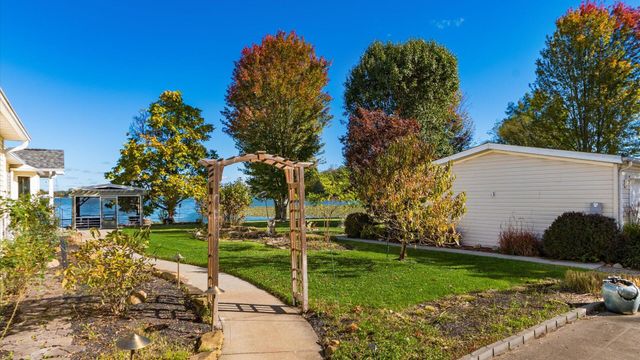 11974 Township Road 406, Thornville, OH 43076