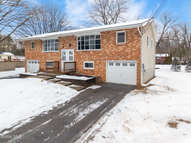 36-38 Brenda Court, Guilderland, NY 12203