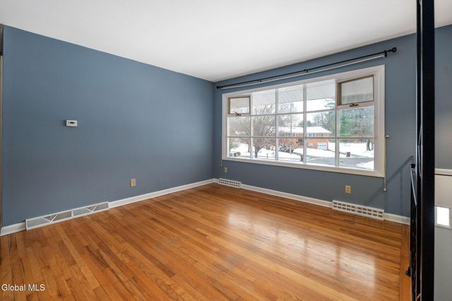 36-38 Brenda Court, Guilderland, NY 12203