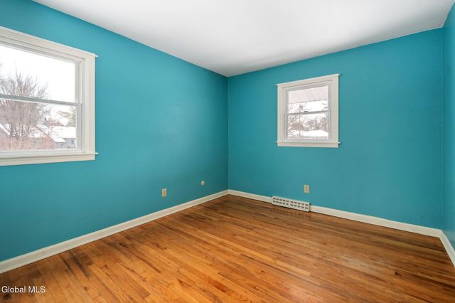 36-38 Brenda Court, Guilderland, NY 12203