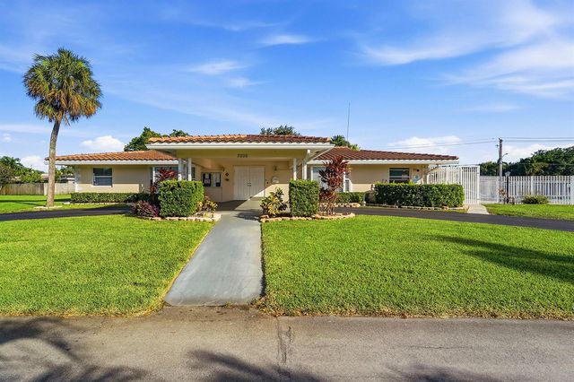2908 NW 48TH Street, Tamarac, FL 33309