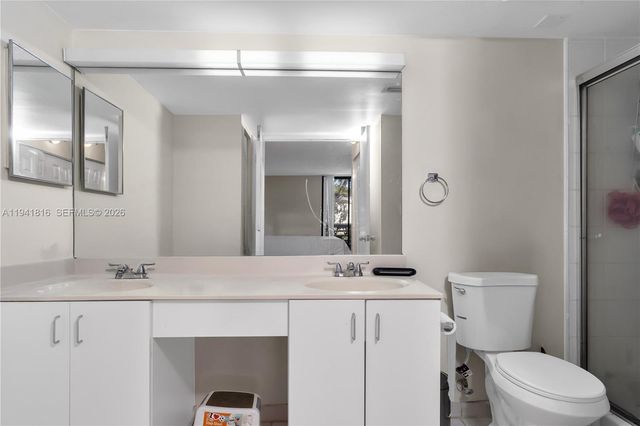 3300 NE 192nd St 202, Aventura, FL 33180