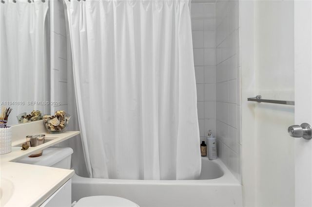 3300 NE 192nd St 202, Aventura, FL 33180