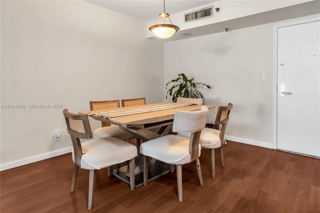 3300 NE 192nd St 202, Aventura, FL 33180