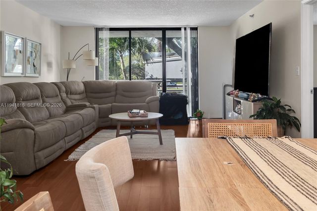 3300 NE 192nd St 202, Aventura, FL 33180