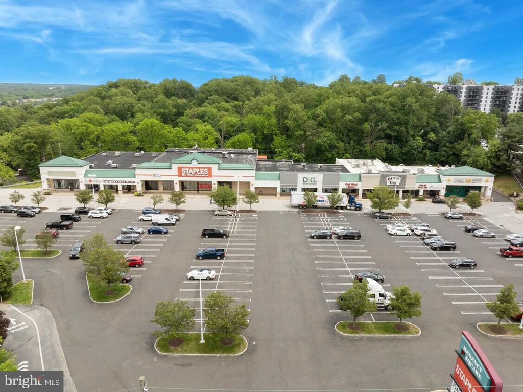 1025 EASTON RD, WILLOW GROVE, PA 19090 — exterior