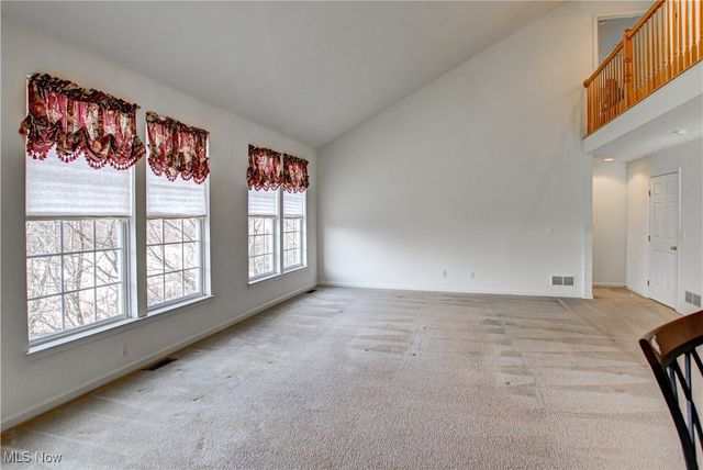 6308 Richmond Road, Oakwood Village, OH 44146