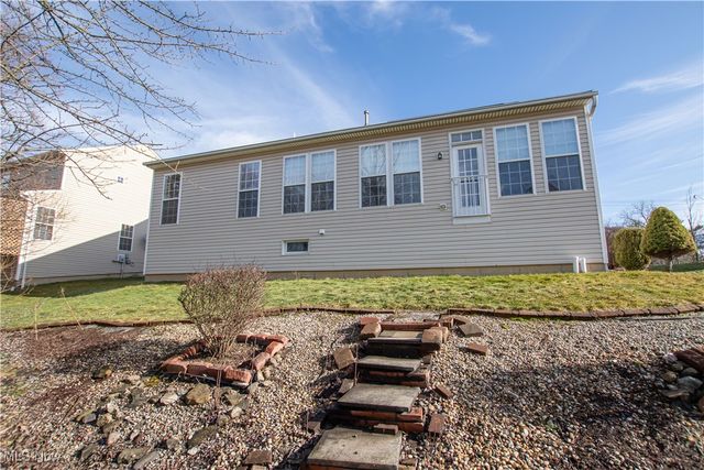 6308 Richmond Road, Oakwood Village, OH 44146