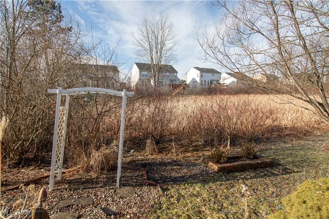 6308 Richmond Road, Oakwood Village, OH 44146