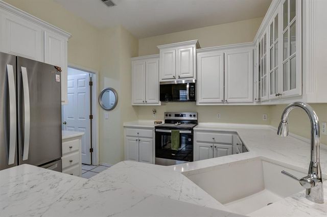 5712 NW 127th Street, Oklahoma City, OK 73142