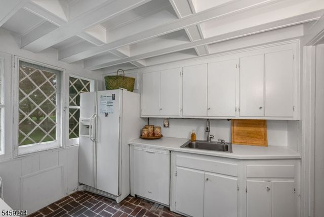 41 E Crescent Ave, Mahwah Twp., NJ 07430