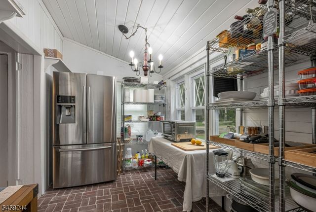 41 E Crescent Ave, Mahwah Twp., NJ 07430