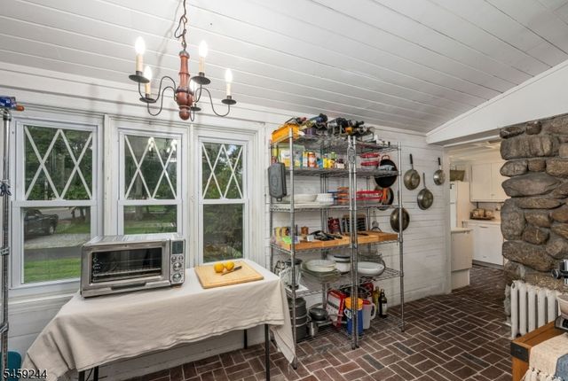 41 E Crescent Ave, Mahwah Twp., NJ 07430