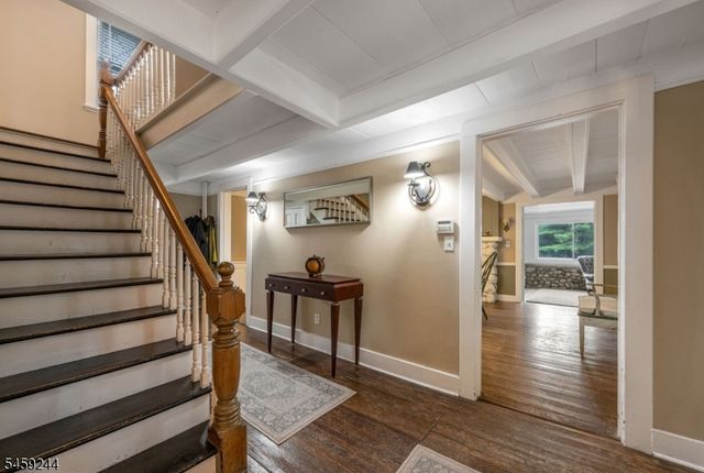 41 E Crescent Ave, Mahwah Twp., NJ 07430