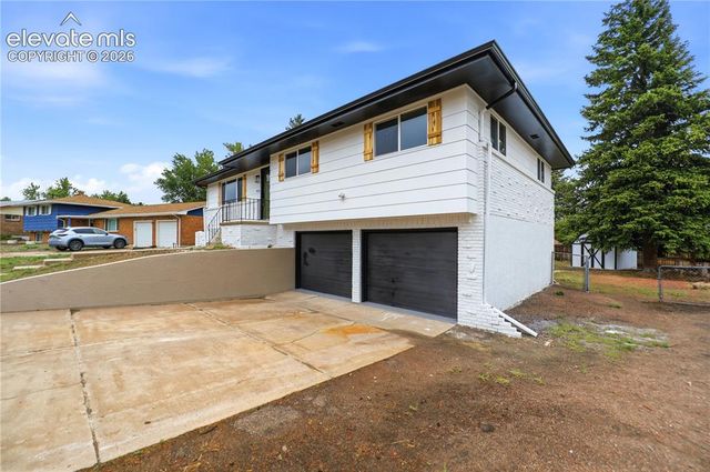 814 Dirksland Street, Colorado Springs, CO 80907