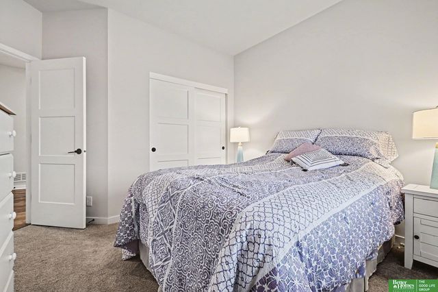 6420 N 168th Avenue, Omaha, NE 68116