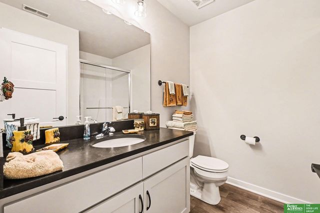 6420 N 168th Avenue, Omaha, NE 68116