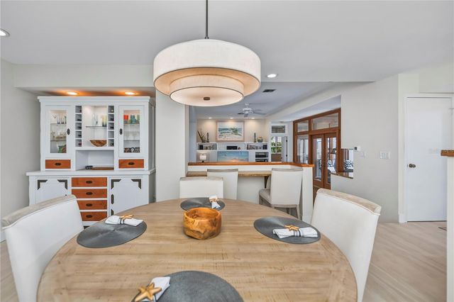 1238 PARADISE WAY, Venice, FL 34285