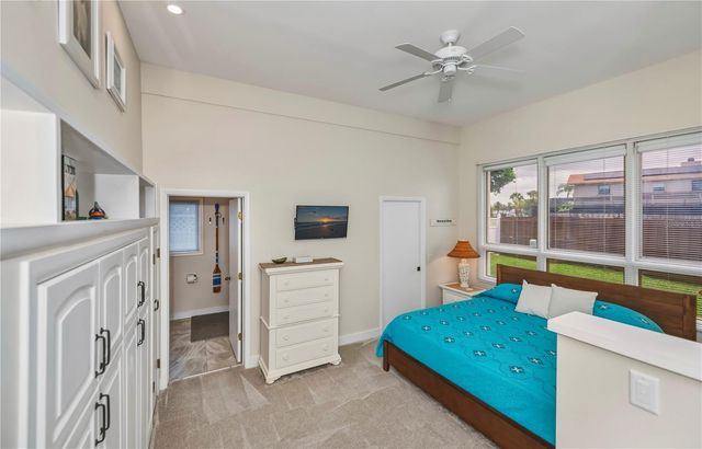 1238 PARADISE WAY, Venice, FL 34285