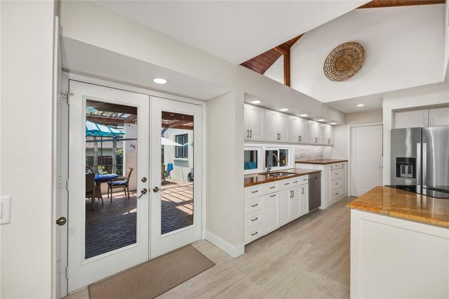 1238 PARADISE WAY, Venice, FL 34285