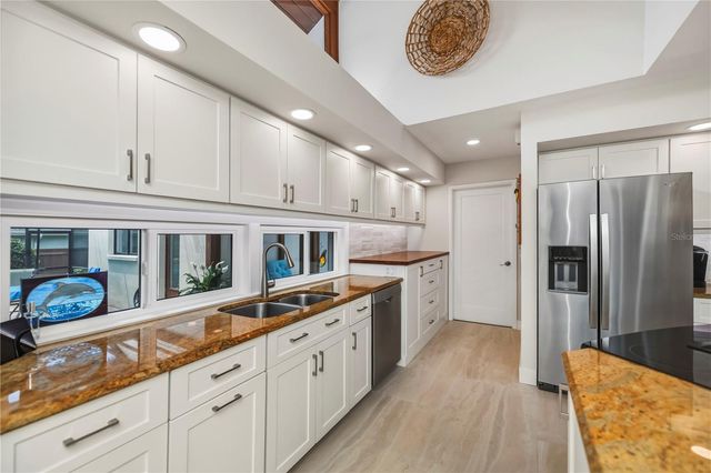 1238 PARADISE WAY, Venice, FL 34285