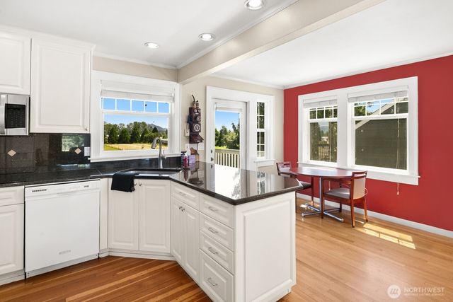 15909 19th Avenue NE, Arlington, WA 98223