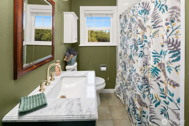 15909 19th Avenue NE, Arlington, WA 98223