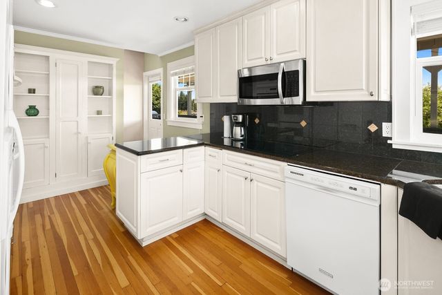 15909 19th Avenue NE, Arlington, WA 98223