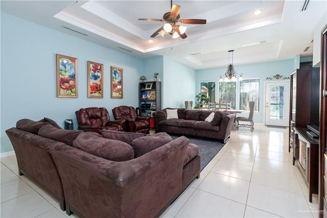 1515 N Armagoza Drive, Edinburg, TX 78541