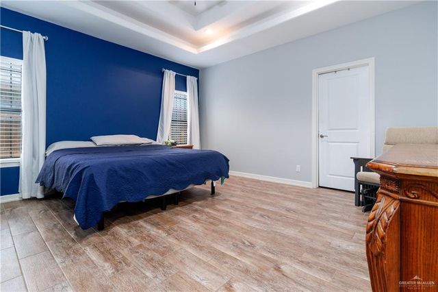 1515 N Armagoza Drive, Edinburg, TX 78541