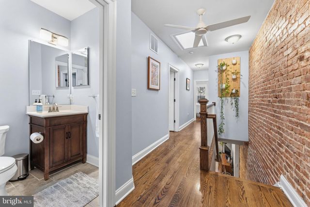 424 SHEPHERD ST NW, Washington, DC 20011