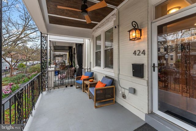 424 SHEPHERD ST NW, Washington, DC 20011