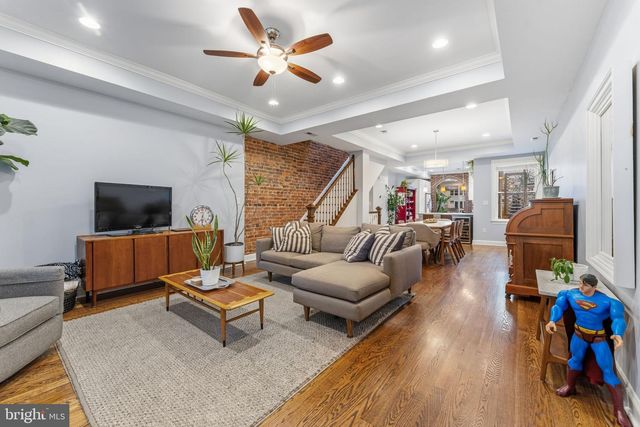 424 SHEPHERD ST NW, Washington, DC 20011