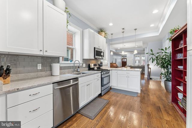 424 SHEPHERD ST NW, Washington, DC 20011