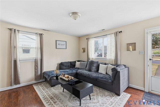 2000 Holly St, Henrico, VA 23223