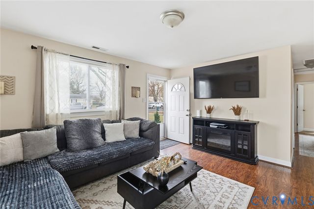 2000 Holly St, Henrico, VA 23223